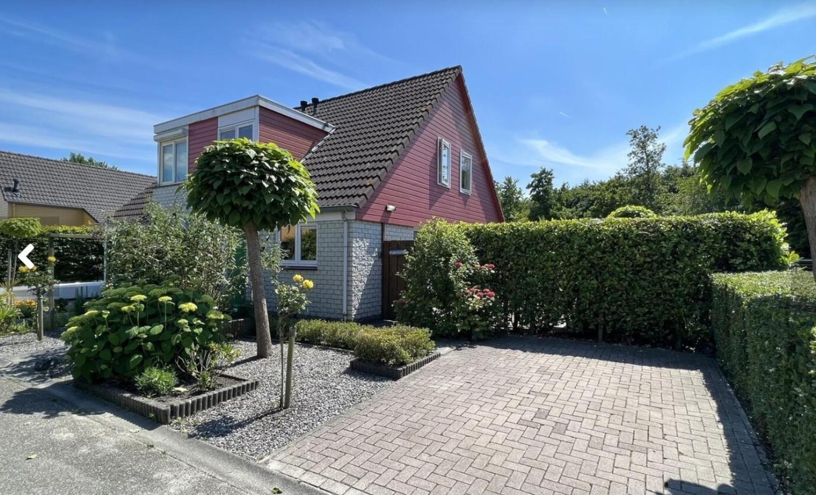 Vakantiehuis Op Villapark Oesterbaai Aan Zee , Met Speeltuin Grenzend Aan De Tuin Wemeldinge Exteriör bild