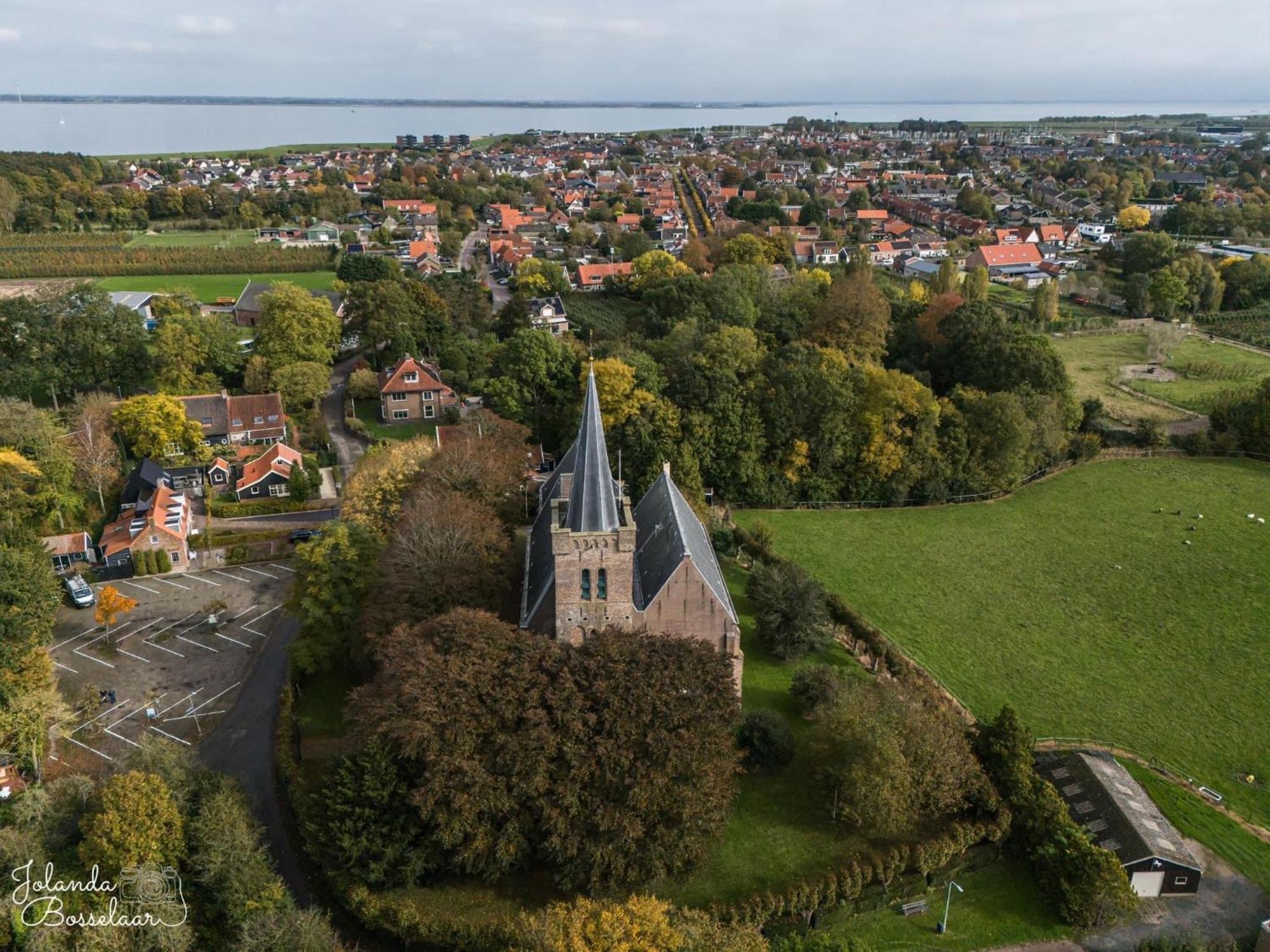 Vakantiehuis Op Villapark Oesterbaai Aan Zee , Met Speeltuin Grenzend Aan De Tuin Wemeldinge Exteriör bild
