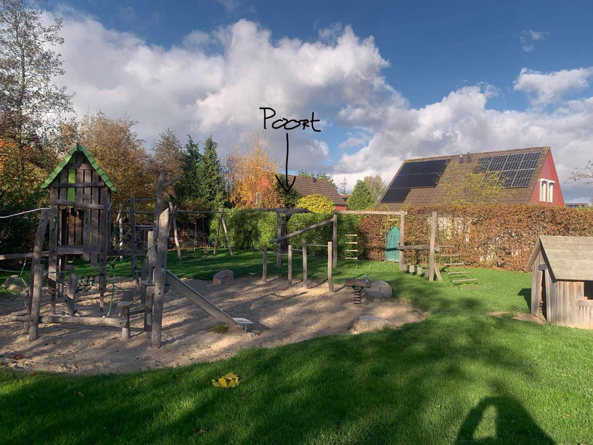 Vakantiehuis Op Villapark Oesterbaai Aan Zee , Met Speeltuin Grenzend Aan De Tuin Wemeldinge Exteriör bild